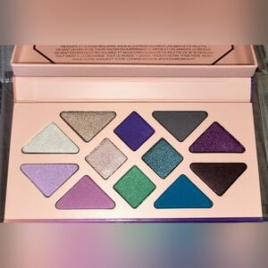 ATHR Beauty Moonlight Crystal Palette